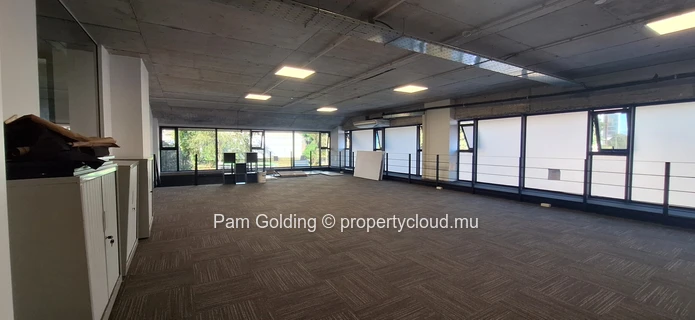 Bureaux d’exception à louer – IconEbene, Lot 441
