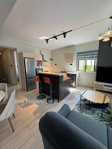 Rs | Modern & Furnished 2 Bedroom Apartment for Sale in Vandermesch, Rose Hill | 80 m2