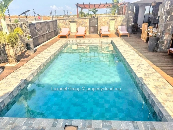 Magnifique Villa Balinaise de 4 Chambres en Suite