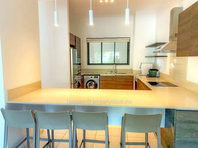 Appartement neuf et moderne de 3 chambres en résidence sécurisée.