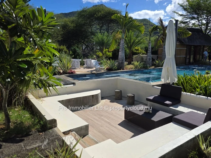 Villa d’exception à louer à Tamarin Vue montagne & cadre exclusif.