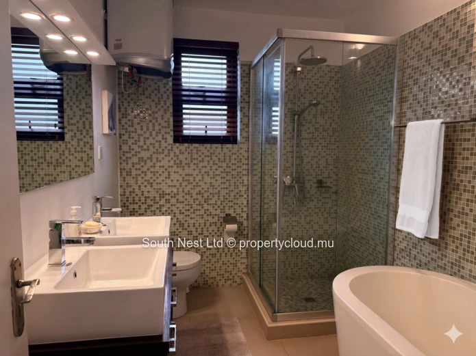 Exceptionnel penthouse en duplex de 4 chambres à La Preneuse – Côte Ouest de l'île Maurice