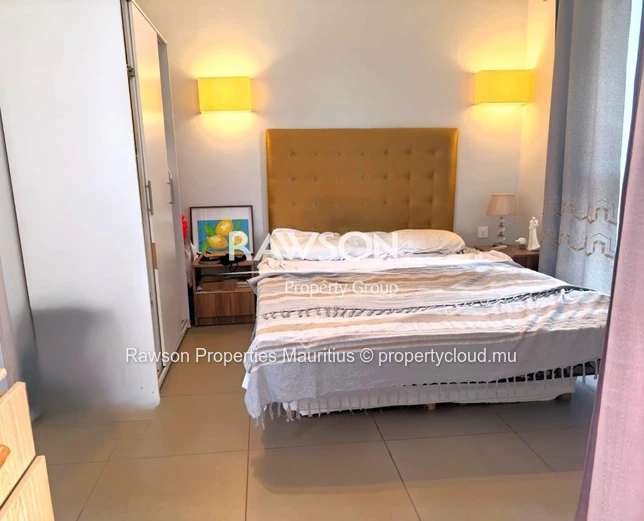 4-Bedroom Townhouse With Lush Garden In Azuri