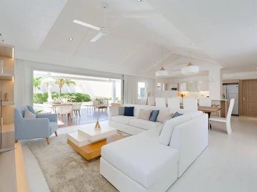 4 Bedroom Villa
