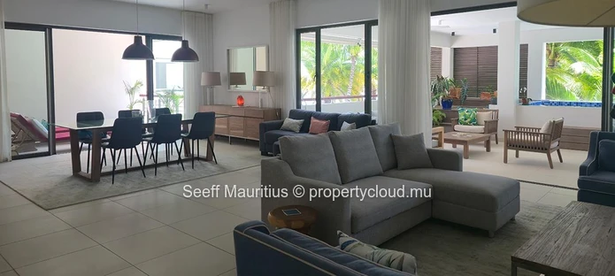 Luxurious 3 bedroom apartment - 190sqm with private pool