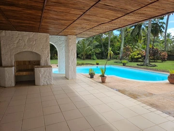 5 Bedroom Villa