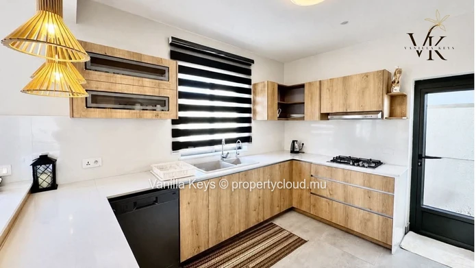 Furnished 3-Bedroom Townhouse for Rent in Calodyne