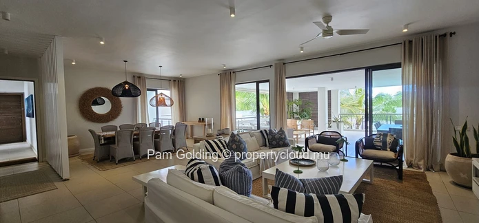 Élégant penthouse de 3 chambres à Pereybère avec accès à la plage