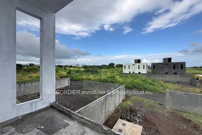 Detached House with Private Pool – Grand Baie