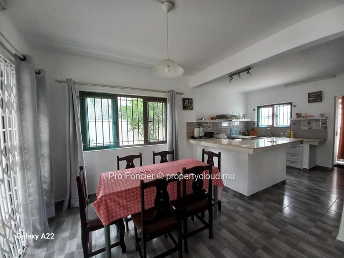 House for rent in Flic-En-Flac - Charming family home close to the beach.