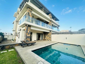 Villa de 5 Chambres