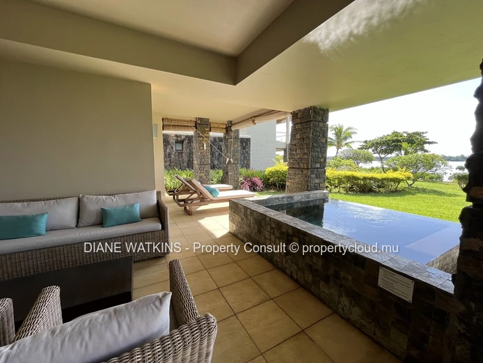 For Sale - Beautiful 2 Bedroom Ground Floor Apartment in Anahita