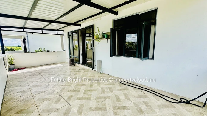 Maison Moderne Entièrement Meublée Avec Piscine Privée – Cadre De Vie Paisible À Rivière Des Anguilles