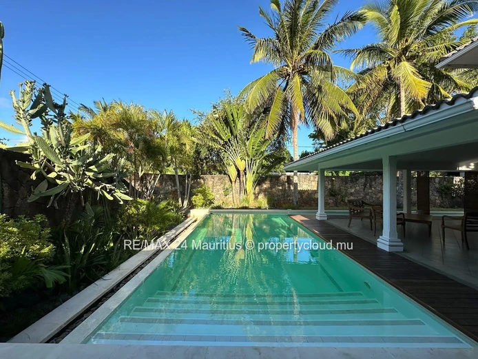 Freestanding Four-Bedroom Home in Pointe Aux Canonniers | Pool