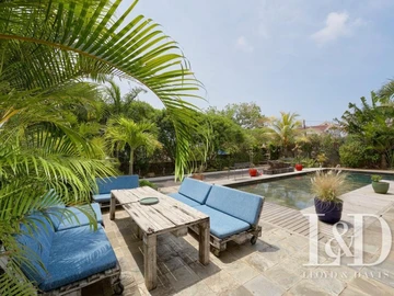 4 Bedroom Villa