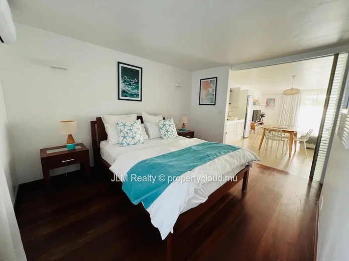A Vendre: Deux Appartements Jumelés au Rez-de-Jardin à Trou aux Biches, Île Maurice