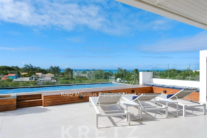 Exceptional penthouse with private pool and breathtaking views over the Northern islands (Sole Mandate)