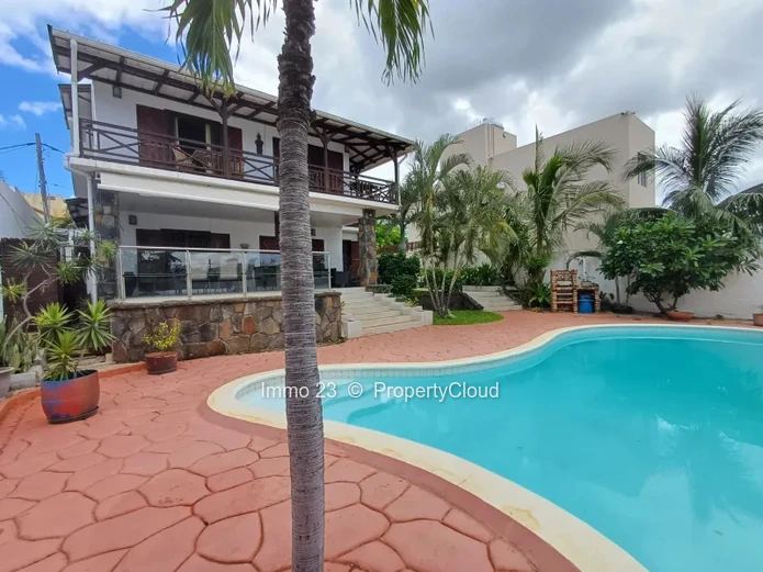 Maison / Villa - 3 chambres - Flic en Flac - Ref. MA81655VE