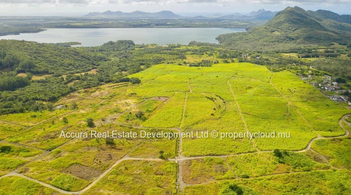 Great opportunity to invest in an agricultural plot of land in the Midlands !