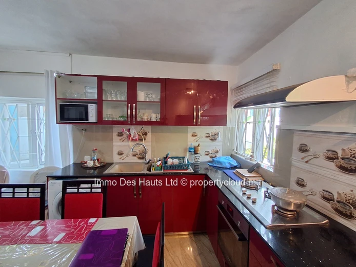 House of 2 Bedrooms fully furnished for sale Forest Side Curepipe 