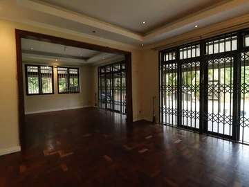 Maison de 8 Chambres
