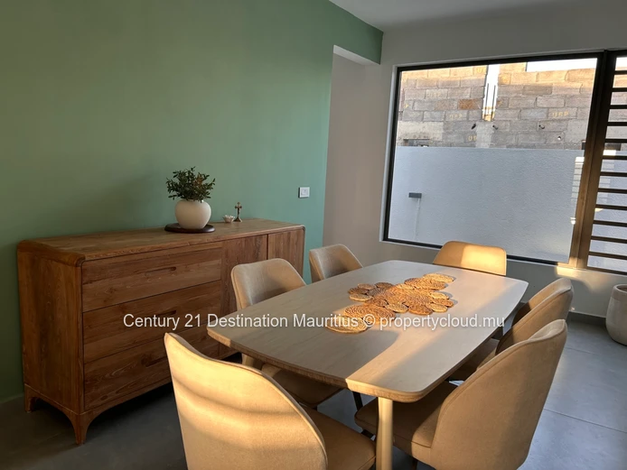 A premium single-storey villa opportunity
