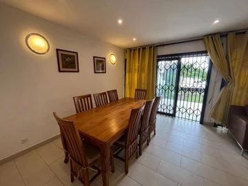 5 Bedroom Townhouse, Duplex