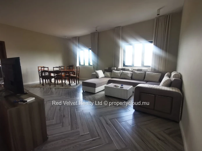 Maison de ville de 4 chambres à louer à Highlands | Terrasse sur le toit | Meublée