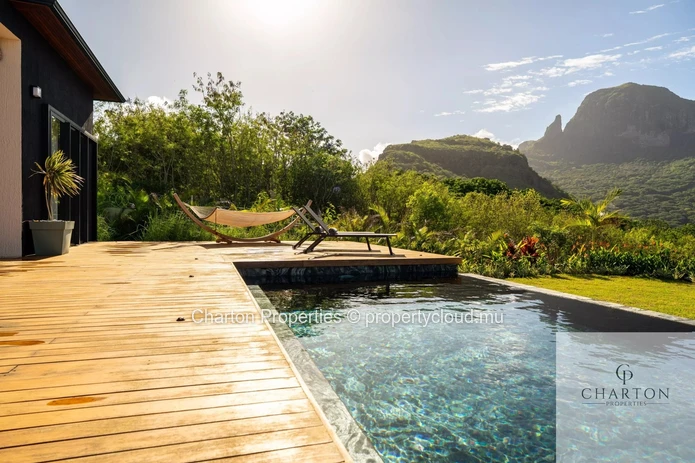 Villa d'exception de 3 chambres entre nature préservée et art de vivre raffiné