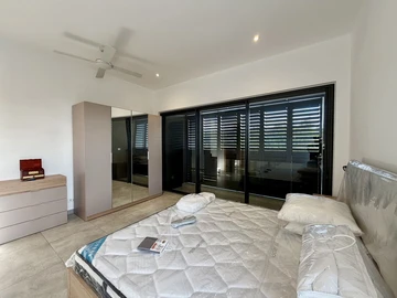 4 Bedroom Apartment