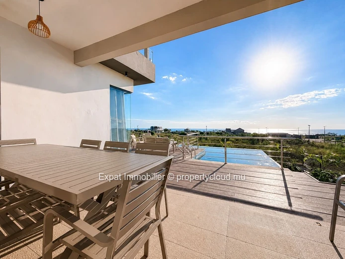 Stunning Brand-New 5-Bedroom Villa with Infinity Pool and Ocean Views – Ocean Side, Flic-en-Flac