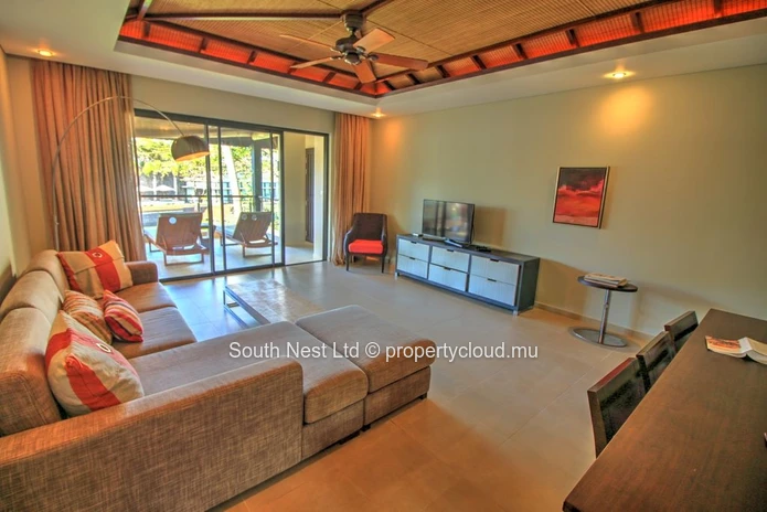 Luxury 3-Bedroom Sea View Apartment in Prestigious Golf Estate