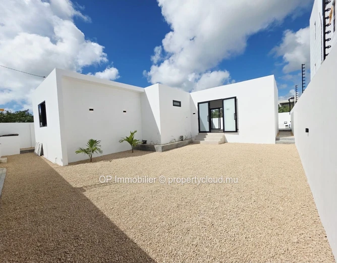 Maison 3 chambres avec piscine à vendre à Grand Baie