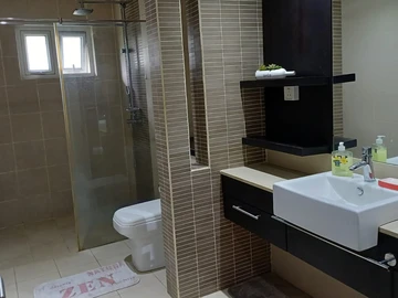 3 Bedroom Townhouse, Duplex