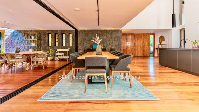 A rare Masterpiece of Luxury in the heart of Pailles 