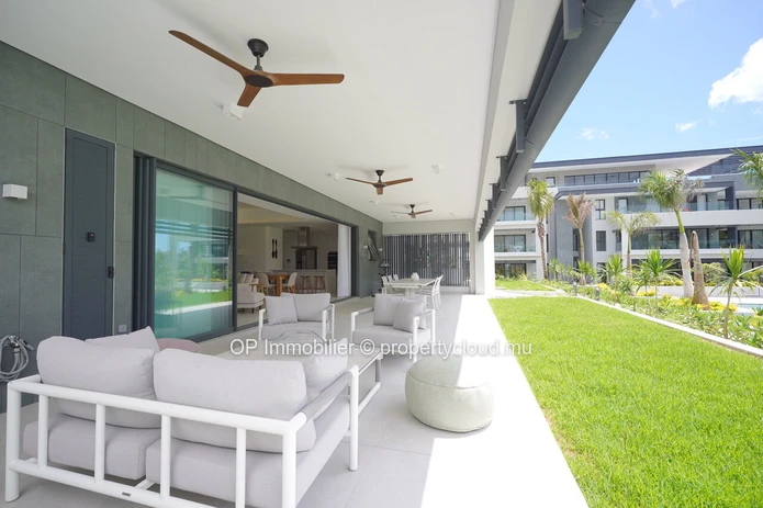 Appartement 3 chambres de 225 m² avec piscine à vendre à Grand Baie