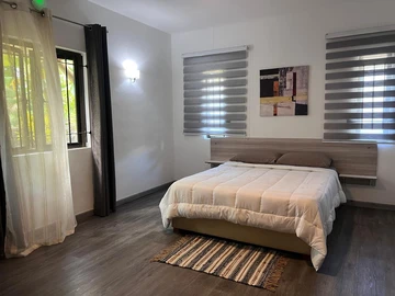 5 Bedroom Villa