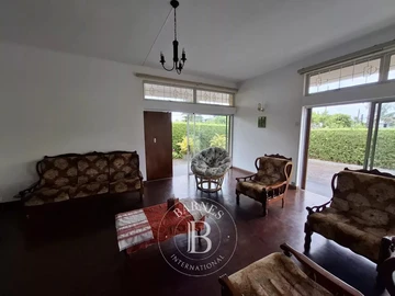 7 Bedroom House