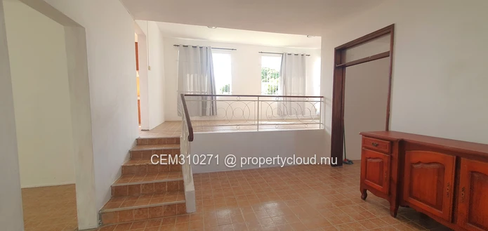 House for Sale – Heart of Vacoas 3 Bedrooms