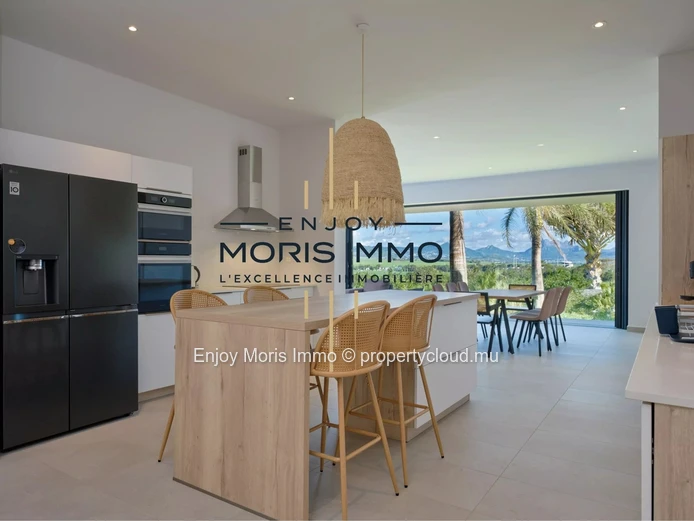Stunning 3-bedroom apartment in Belle Vue