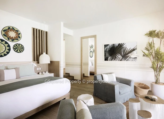 Cascavelle 4-Bed Villa — Pool, Sea Views, Foreign Buyers OK