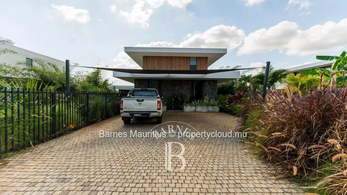 MONT CHOISY - Luxury Villa with swimming pool - 4 bedrooms