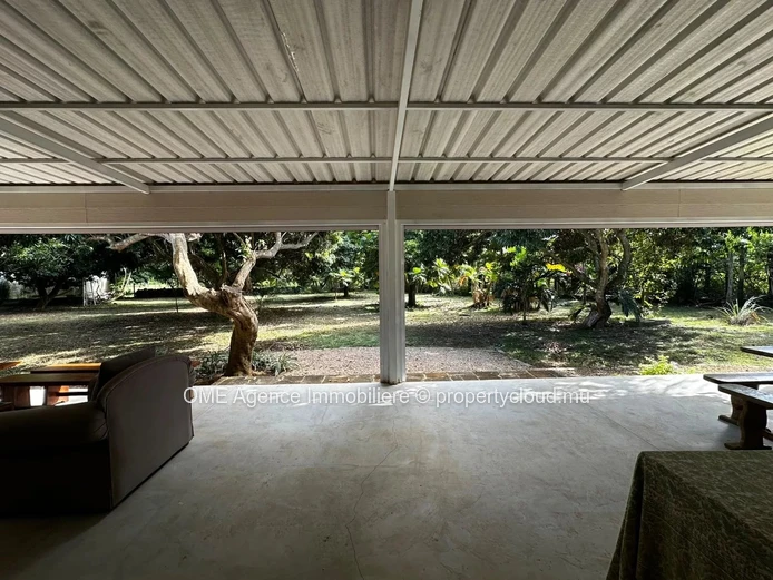 Charmante maison avec jardin verdoyant – Saint-François, Calodyne