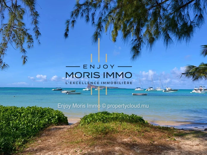 Superb penthouse with private pool - Beach access on foot