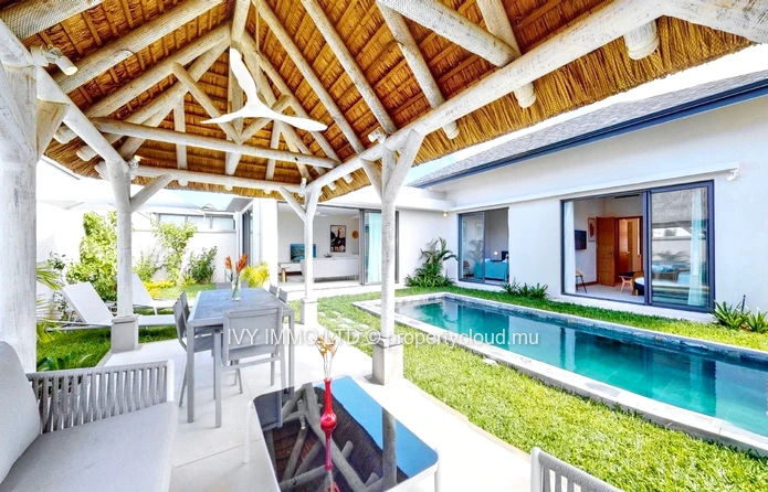 Villa 3BR à vendre à Grand Baie | Résidence | Clubhouse | Gym | Kiosque | Piscine luxueuse