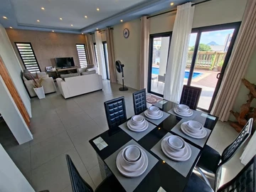 Villa de 4 Chambres