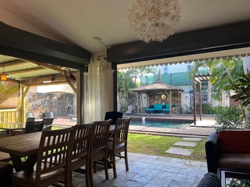 5 Bedroom Villa