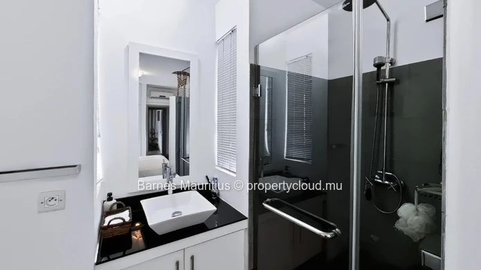 BLACK RIVER - Apartment - 4 bedrooms