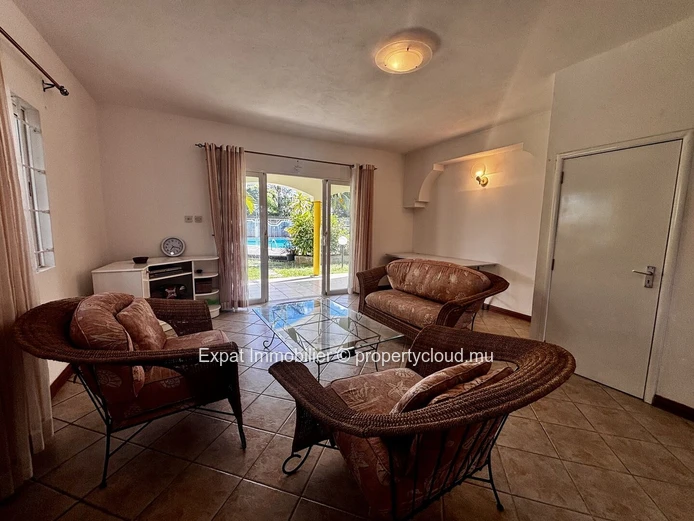 Charming Duplex with Private Terrace and Pool in an Intimate Residence – Pereybère