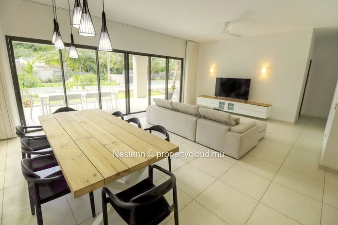 Appartement de 3 chambres en résidence sécurisée proche des commodités